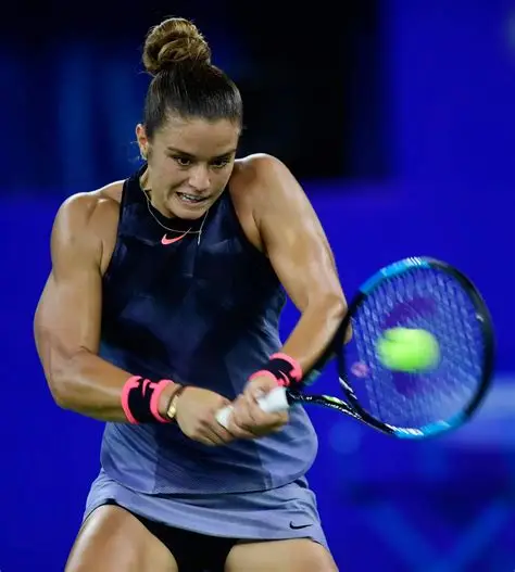 Maria Sakkari Public Image