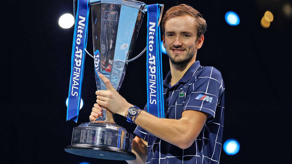 Daniil Medvedev Early Life and Education